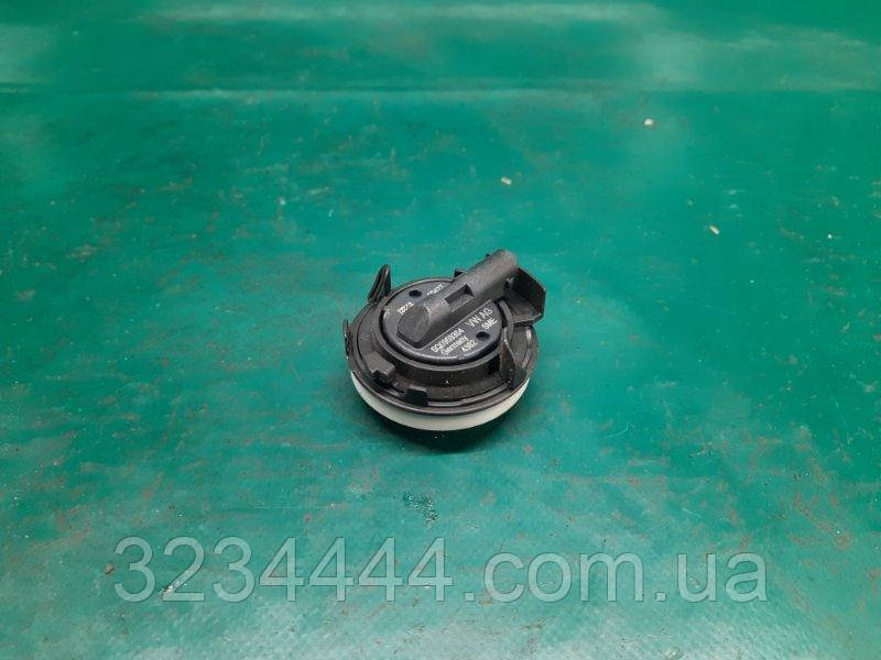 Датчик удару Audi A3 (8 V) 12-17 СЕДАН 1.8L CNSB 2015 перед. лів. (б/у)
