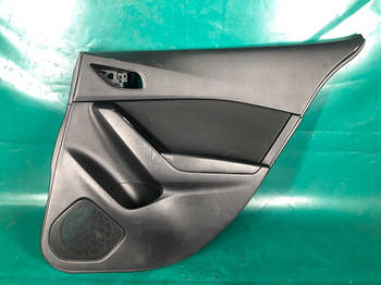 Карта дверей MAZDA 3 BM 13-19 2.0L 4 2017 задн. прав. (б/у)