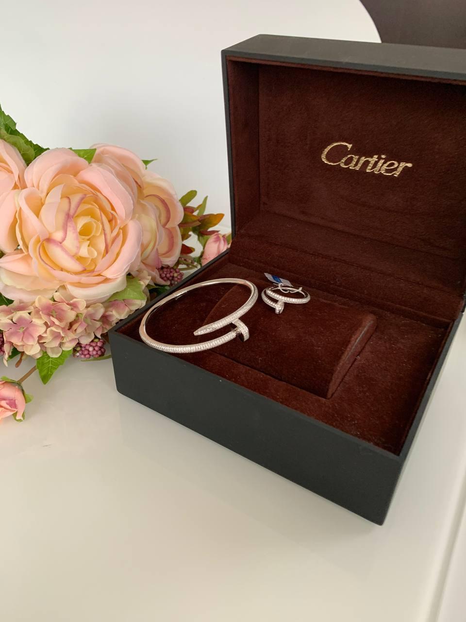 Cartier каблучка гвоздик
