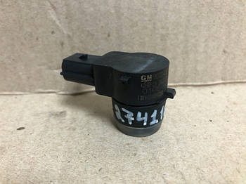 Датчик парктроника CADILLAC SRX 09-16 3.6 LFX 2012 задн. (б/у)