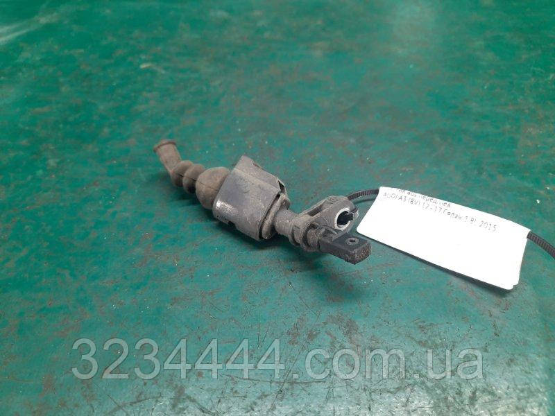 Датчик abs Audi A3 (8 V) 12-17 СЕДАН 1.8L CNSB 2015 перед. лів. (б/у)