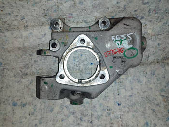 Цапфа CADILLAC SRX 09-16 3.6 LFX 2012 лев. (б/у)