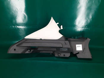 Обшивка багажника FORD FOCUS 10-18 ХЕТЧБЕК 2.0L GDI I4 FLEX FUEL ENGINE 2012 задн. лев. (б/у)