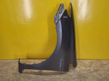 Крило переднє TOYOTA AURIS 13-18 лев. (б/у)