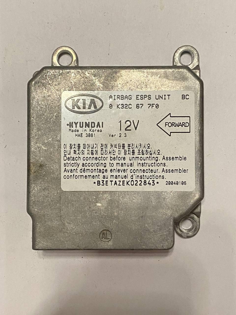 Електронний блок керування Kia / Hyundai 0 K32C 67 7F0 / 0K032C677F0 / 12V, фото 1