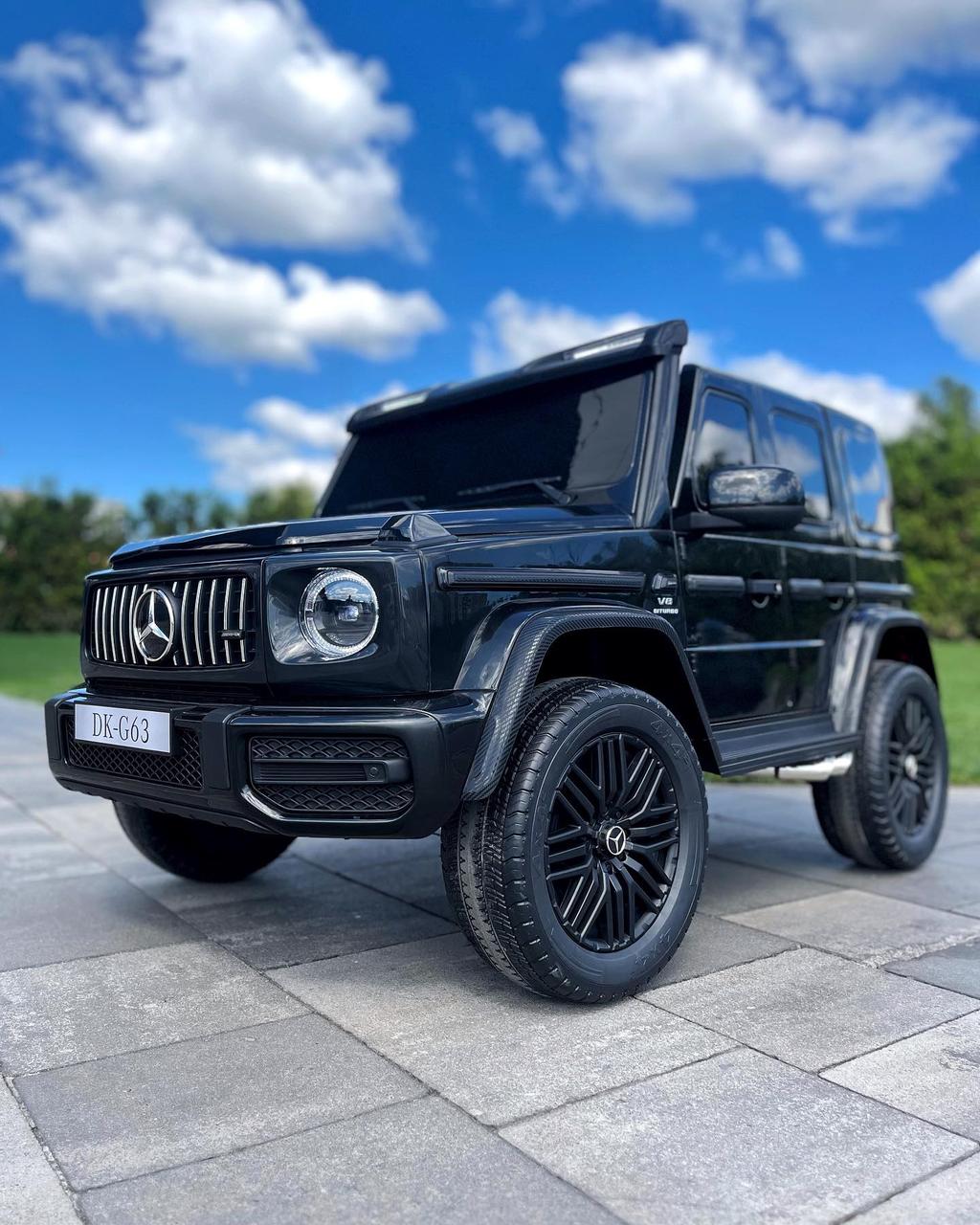 Дитячий електромобіль двомісний на акумуляторі Mercedes G63 на радіокеруванні для 3-8 років фарбування Чорний