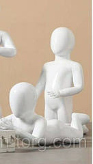 Манекени дитячі білі