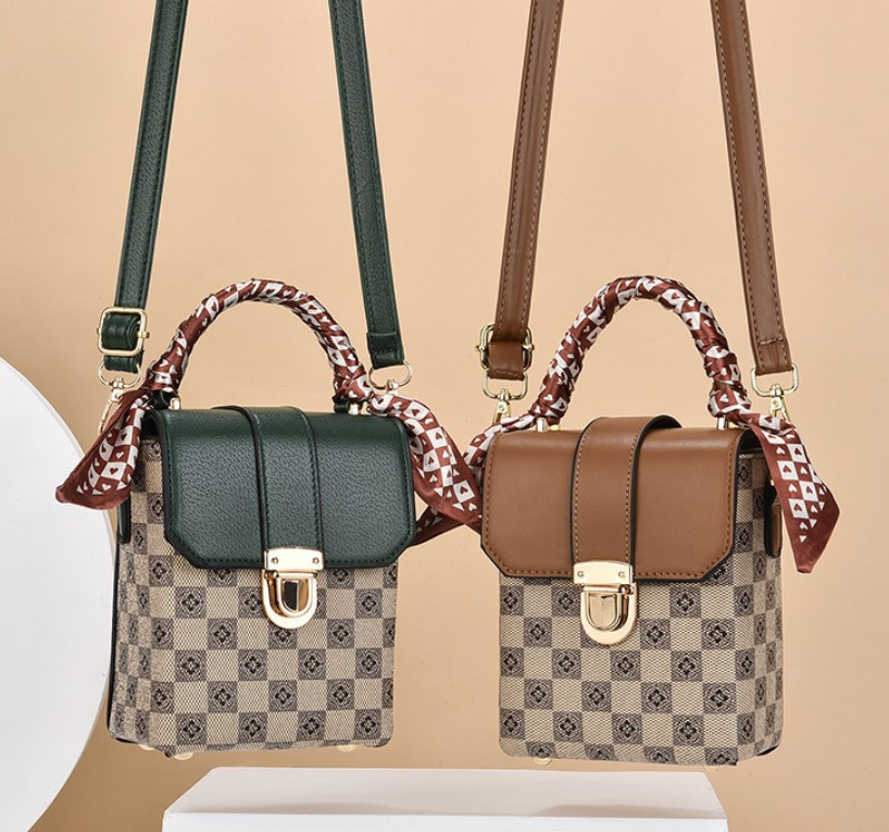 Дитяча міні сумочка-клатч на плече — маленька сумка для дівчаток, фото 1