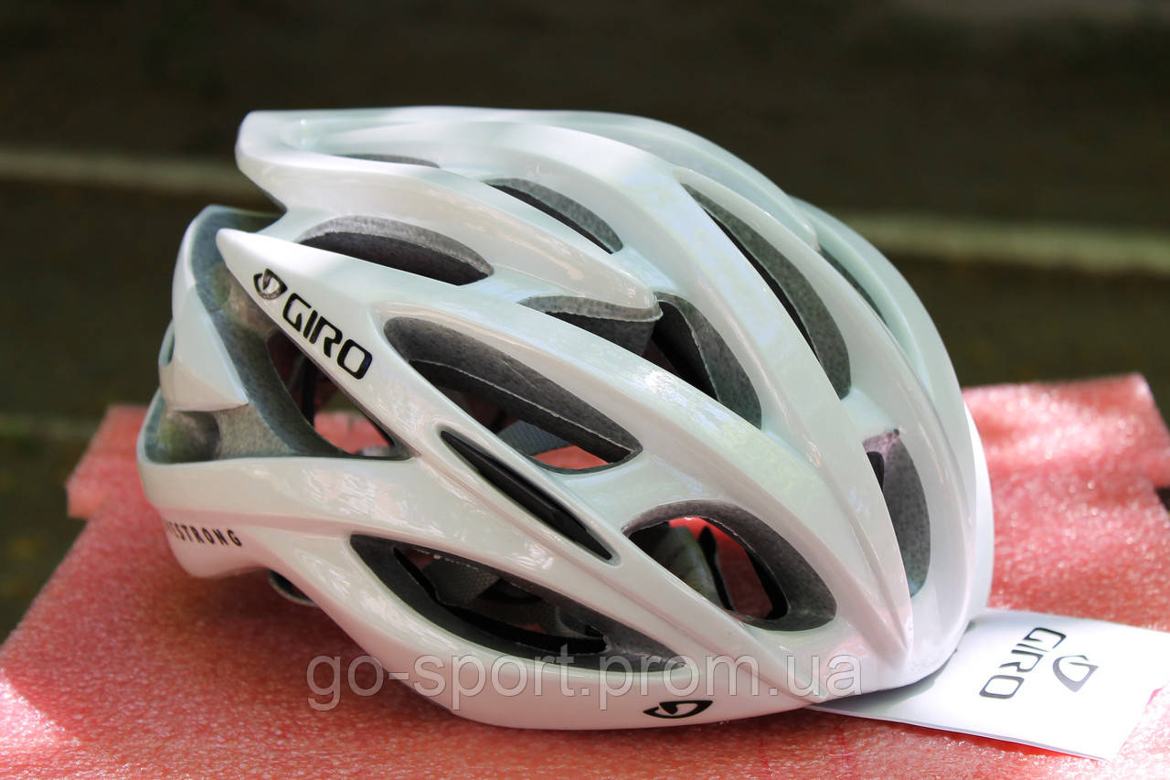 Велосипедний шолом Giro Atmos white