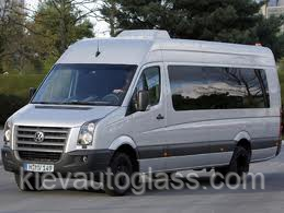 Лобове скло на Volkswagen Crafter 2006-18 г.