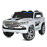 Дитячий електромобіль Toyota Land Cruiser Police з пультом р/у для дітей 3-8 років поліція Білий, фото 2