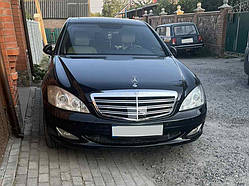 Решітка радіатора AMG для Mercedes S-сlass W221
