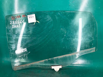 Скло дверцят DODGE DART 12-16 2.4 ED6 2015 задн. лев. (б/у)