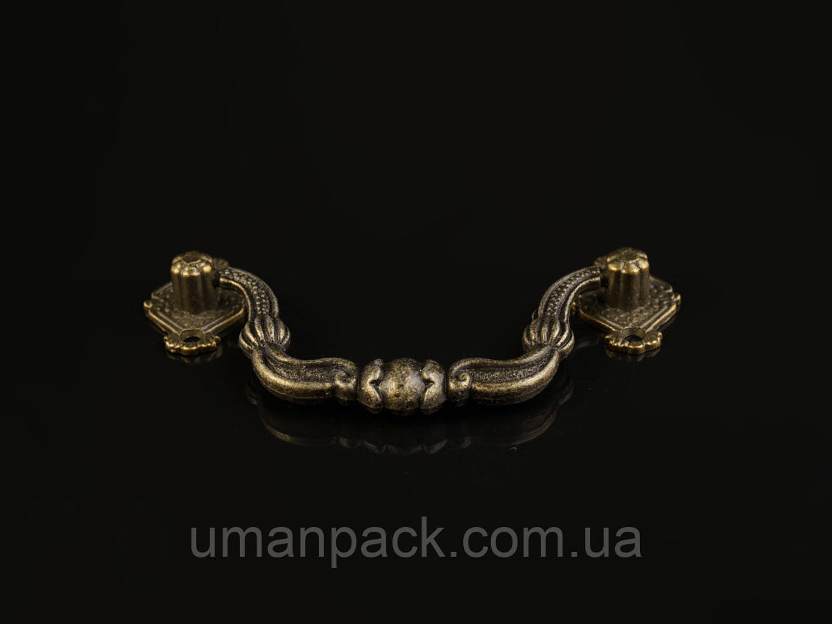 Ручка лита. 90х37мм