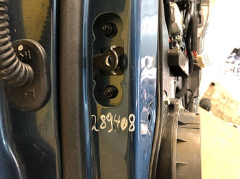 Обмежувач дверей KIA NIRO SG2 22-задн. прав. (б/у)