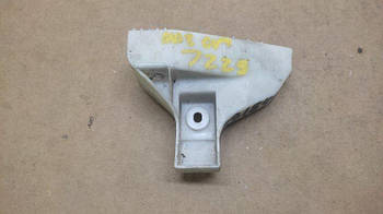 Кронштейн заднього бампера MAZDA CX-7 06-12 задн. прав. (б/у)