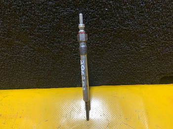 Свічка накала PORSCHE CAYENNE 10-18 CNRB 3.0 DIESEL 2013 (б/у)