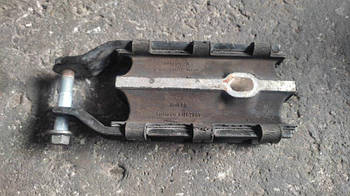 Подушка АКПП VOLVO S60 10-13 2.5L B5254T5 2012 (б/у)