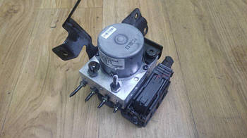 Блок ABS KIA SORENTO XM 09-14 3.5 G6DC 2010 (б/у)