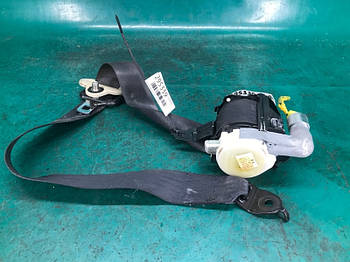 Ремінь безпеки MAZDA 3 BL 09-13 2.0 LF 2010 прав. (б/у)