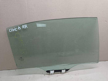 Скло дверей HONDA CIVIC 11-15 задн. прав. (б/у)