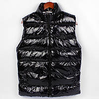 Жилетка Moncler глянсова (з чорним лого), колір чорний, різні розміри