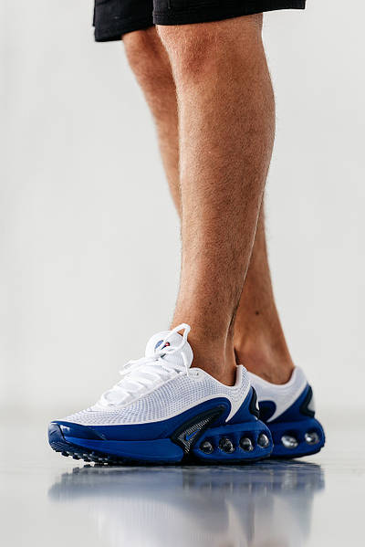 Nike 270 royal blue best sale