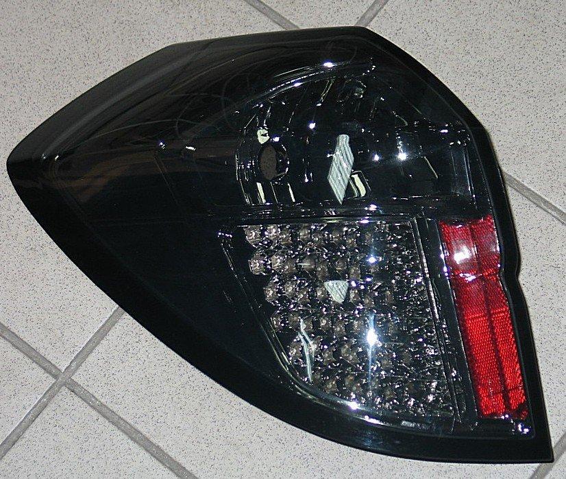Subaru Outback оптика ззаду чорна Hanabi (HU438LD-02-2-E-04)
