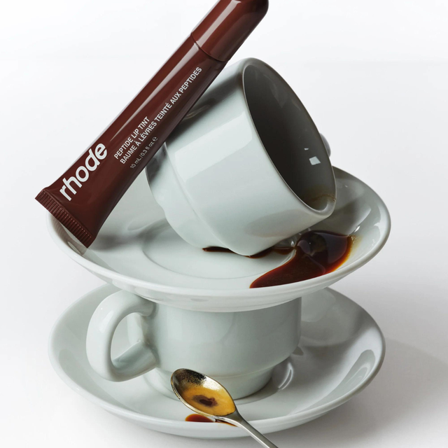 ≡ Блеск-тинт для губ с пептидами Rhode Peptide Lip Tint