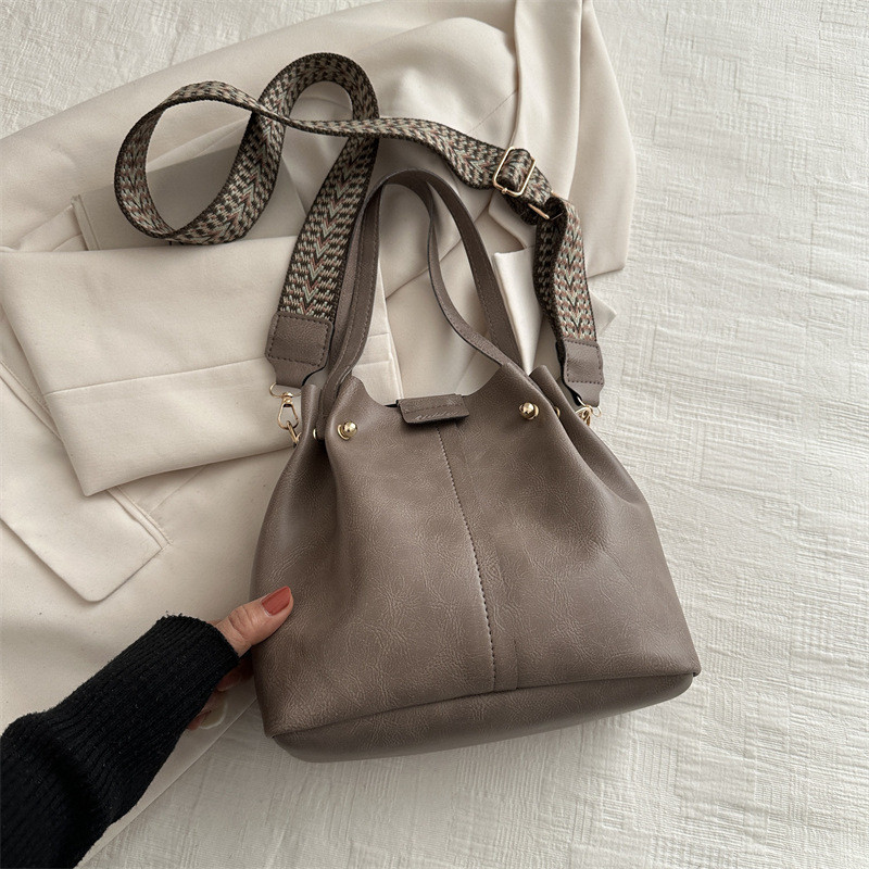 Жіноча сумка НОВИЙ стильна сумка для через плече Ручні сумки тільки ОПТ, фото 1