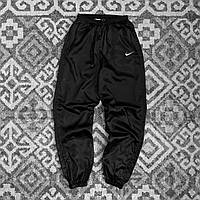 Спортивні чоловічі штани Nike