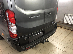 Фаркоп Ford Transit 2013- (Форд Транзит) без підрізу бампера Швидкознімний автомат на ручці