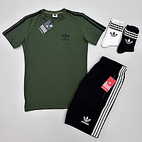 Adidas хакі футболка чорні шорти .Хит!
