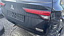 Накладка крышки багажника mitsubishi outlander 4 2021-2024 год б/у оригинал код цвета x42a ( черный) без дефектов в наличии, фото 4