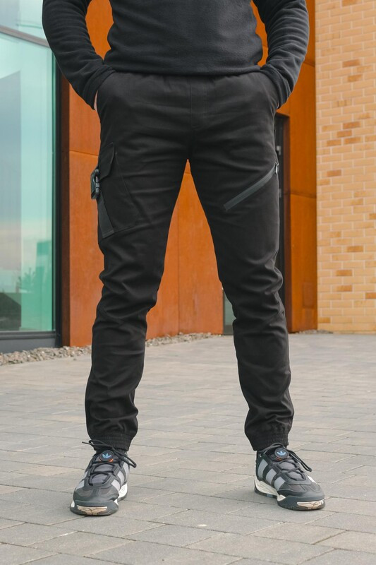 Чоловічі джогери Intruder Fast Traveller чорного кольору, фото 1