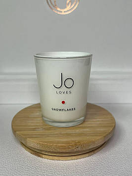 Парфумована свічка Jo Loves Snowflakes mini, 70g (евкаліпт, кориця)