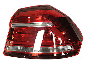 Ліхтар зовнішній (крило) правий LED VW Passat b8 USA 16-19 561-945-208-B