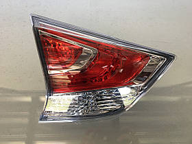 Ліхтар NISSAN X-TRAIL 2014-2016 внутрішній лівий 26555-4BA1A