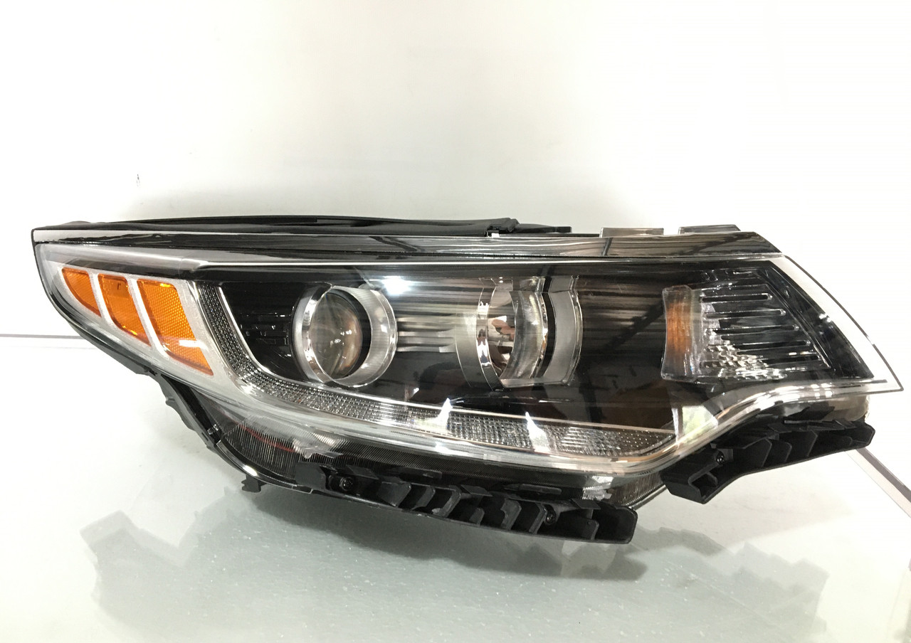 Фара галоген ДХО Led права Kia Optima 2016-2018 USA 92102D5000 жовтий куточок, фото 1