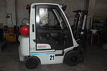 Замена ветрового переднего стекла на погрузчик Nissan Forklift 2