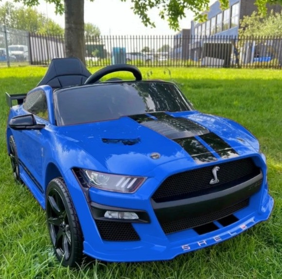 Дитячий електромобіль на акумуляторі Ford Shelby GT500 з пультом радіокерування для дітей 3-8 років Синій