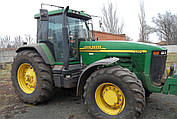 John Deere 8400T, 8310, 8300, 8200, 8410, 8400, 8210T, 8110T, 8100T, 8200T лобове скло на трактор, триплекс