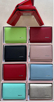 Гаманець жіночий на магніті зі штучної шкіри у різних кольорах Balisa