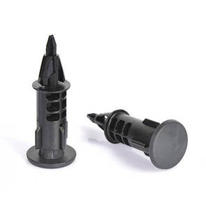 Відбійник кришки багажника RENAULT CLIO 4 РЕНО КЛІО 4