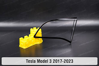 Скло заднього ліхтаря внутрішнє в кришці багажника Tesla Model 3 (2017-2023) праве