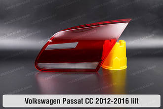 Скло заднього ліхтаря внутрішнє у кришці багажника VW Volkswagen Passat CC (2012-2016) рест праве