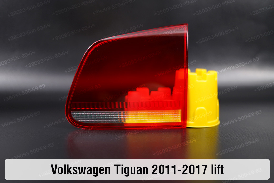 Скло заднього ліхтаря внутрішнє в кришці багажника VW Volkswagen Tiguan (2011-2017) рест праве, фото 1