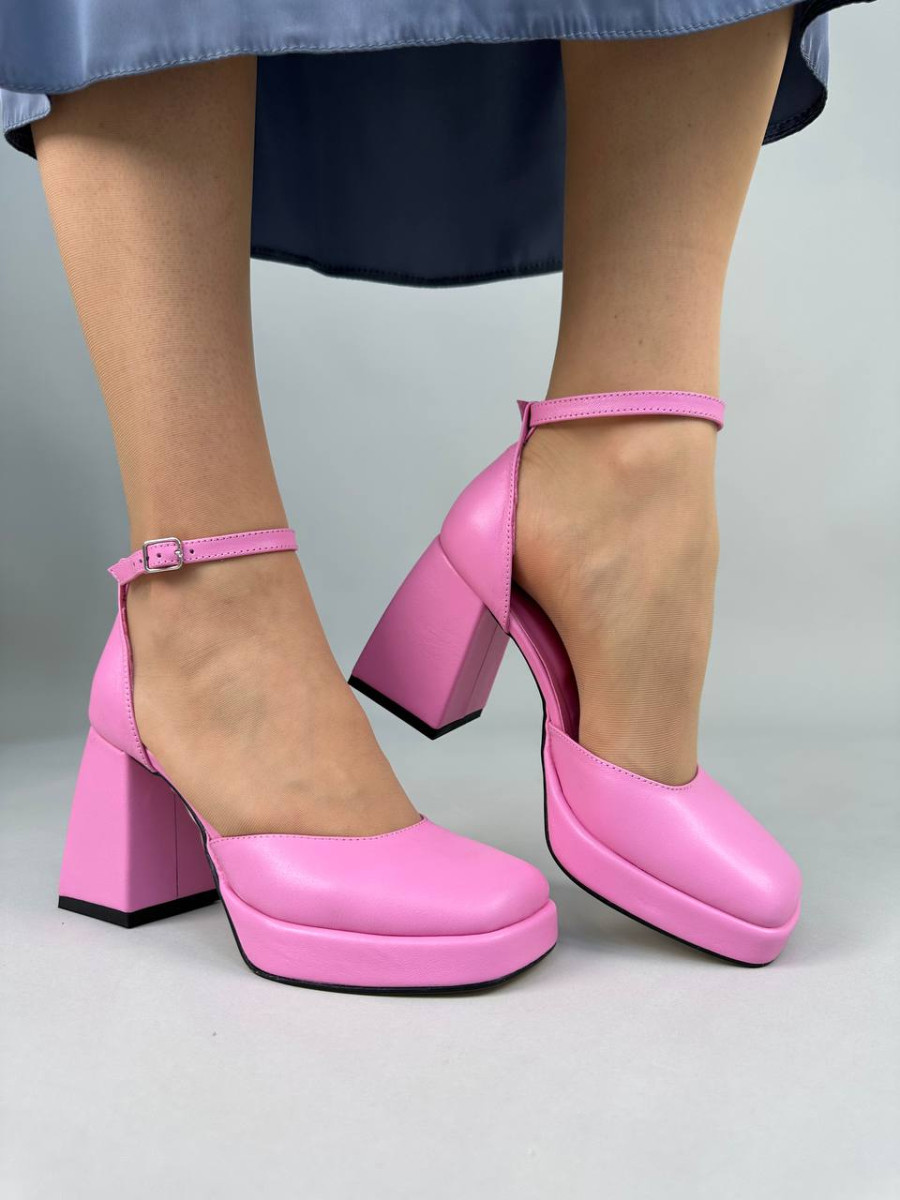 Босоніжки жіночі ShoesBand Рожеві натуральна шкіра на підборах 38 (24,5 см) (S98011-1)
