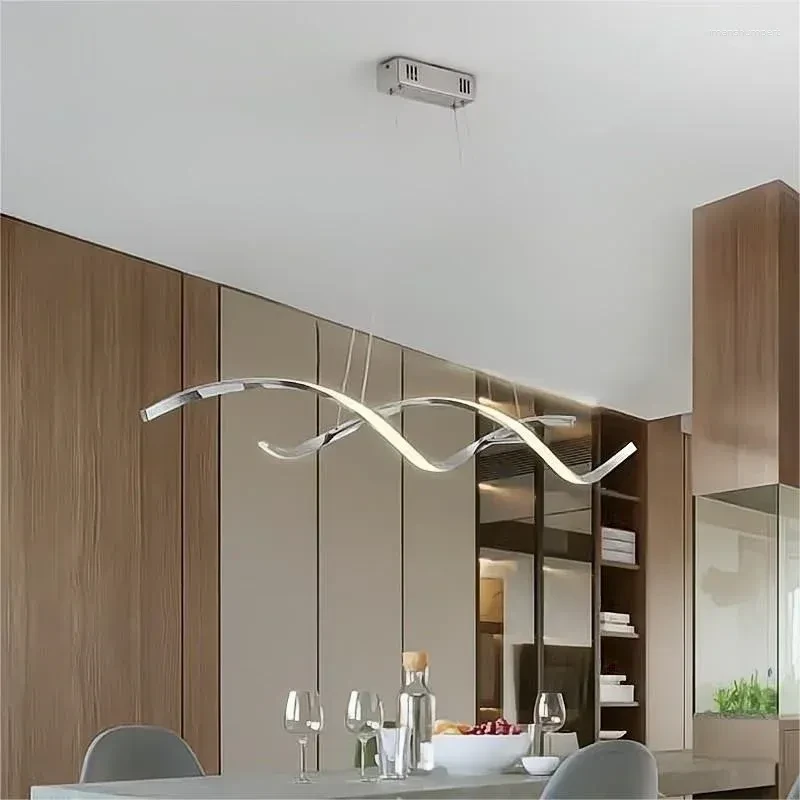 Видовжена люстра Gemo Led у срібному каркасі 120 см Line.F H 18L-1200 CH, фото 1