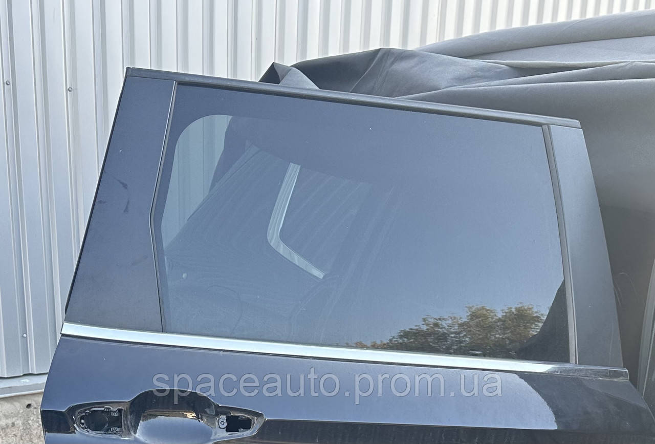 Стекло заднее правое mitsubishi outlander 4 2021-2024 год б/у оригинал в наличии без дефектов, фото 1